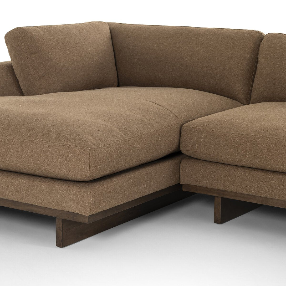 Everly 2-Piece Sectional