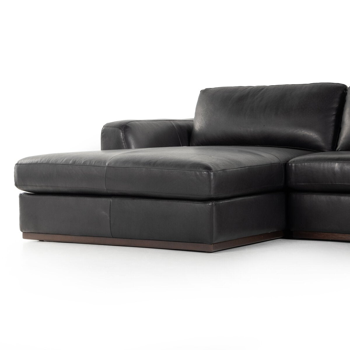 Colt 2-Piece Sectional