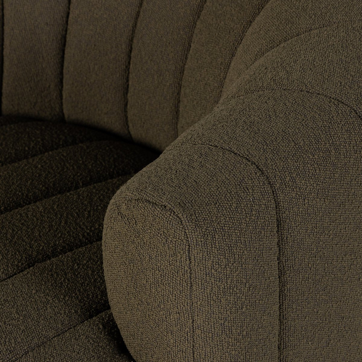 Elliana Swivel Chair